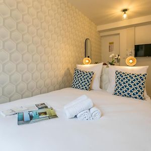 Studio met een King Size Bed
